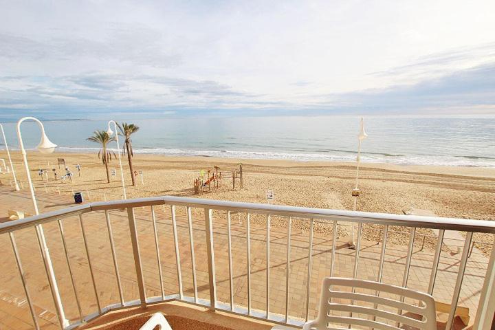 Apartmán Apartamento Europa Primera Linea De Playa Guardamar Guardamar del Segura Exteriér fotografie