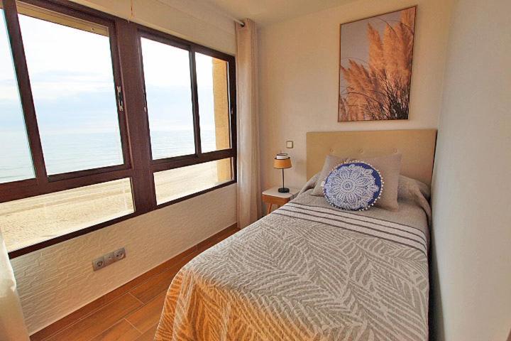Apartmán Apartamento Europa Primera Linea De Playa Guardamar Guardamar del Segura Exteriér fotografie